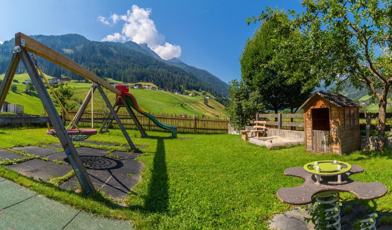 Ausserwieserhof Neustift im Stubaital Esterno foto